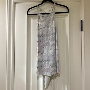 Lululemon water: sea me run singlet